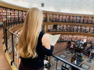 Tämän vuoksi rakastan kirjastoja Virve Fredman